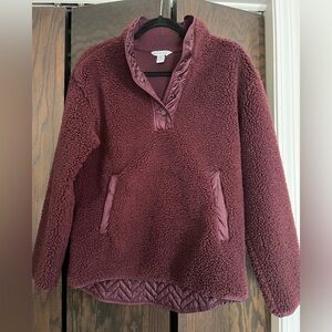 Athleta Quilted Sherpa Fleece (S)